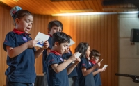 Providencia premió a todos los niños de 1° Básico que ya aprendieron a leer.